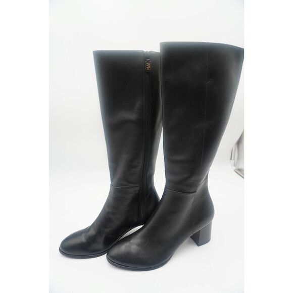 New Stuart Weitzman Tall leather knee boot, supple leather size 9. Equestrian - Picture 1 of 10